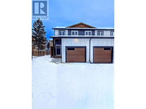 4-4824 Ridge Rd, Radium Hot Springs, BC, V0A1M0 | Card Image