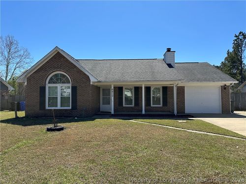 6413 Brookshire St, Fayetteville, NC, 28314-6512 | Card Image