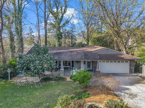 54 Broadway Ave, Tryon, NC, 28782-3788 | Card Image