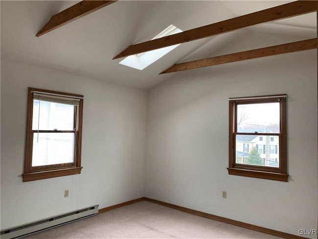 210 W Main St, Home with 8 bedrooms, 7 bathrooms and 1 parking in Pen Argyl PA | Image 12