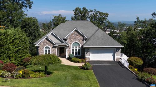 137 Diamond Ct, HARRISONBURG, VA, 22801-3414 | Card Image
