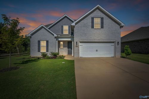 300 Kendall Downs Blvd, Toney, AL, 35773-4603 | Card Image