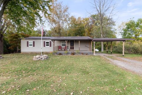 8041 Debusse Rd, Lyons, NY, 14489-9131 | Card Image