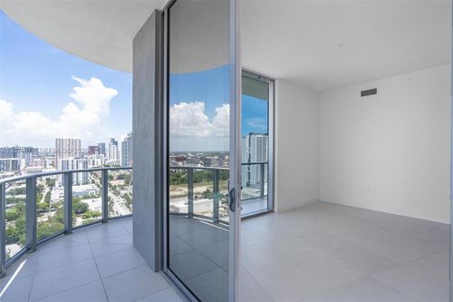 2507-1400 Biscayne Boulevard, Miami, FL, 33132 | Card Image