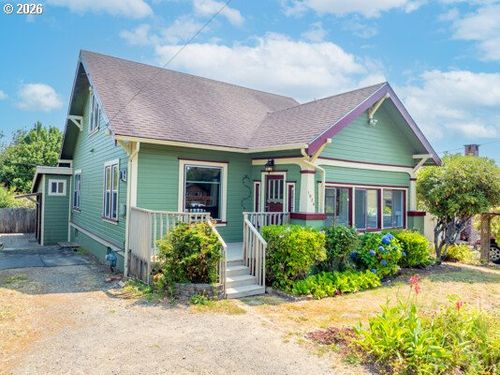 1849-1024 S 5th St, Coos Bay, OR, 97420-1204 | Card Image