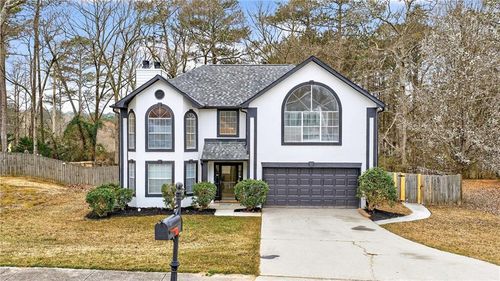 8218 Mahogany Ln, Stonecrest, GA, 30058-5095 | Card Image
