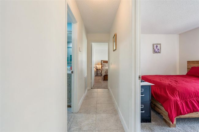 98 Lakepointe Cir, Townhouse with 3 bedrooms, 2 bathrooms and null parking in KISSIMMEE FL | Image 16