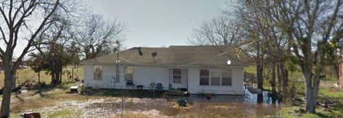 812 Old Somerville Rd, Caldwell, TX, 77836-6108 | Card Image
