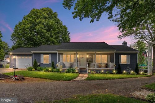 9189 Lees Ridge Rd, WARRENTON, VA, 20186-8664 | Card Image
