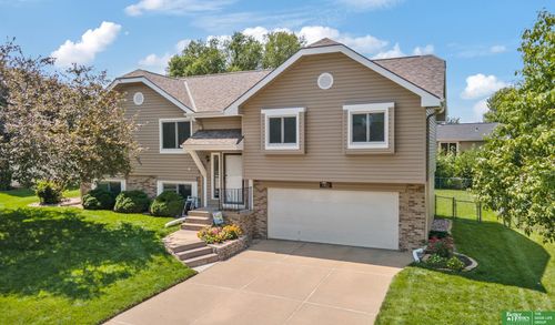 7812 S 71st St, La Vista, NE, 68128-3010 | Card Image