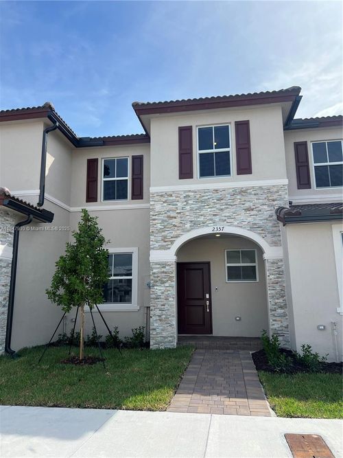 2357 Nw 122nd Ter, Miami, FL, 33167-1473 | Card Image