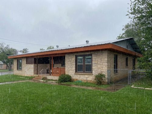 2609 Coggin Ave, Brownwood, TX, 76801-5333 | Card Image