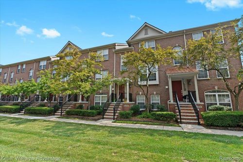 233-25429 Saint James, Southfield, MI, 48075-1287 | Card Image