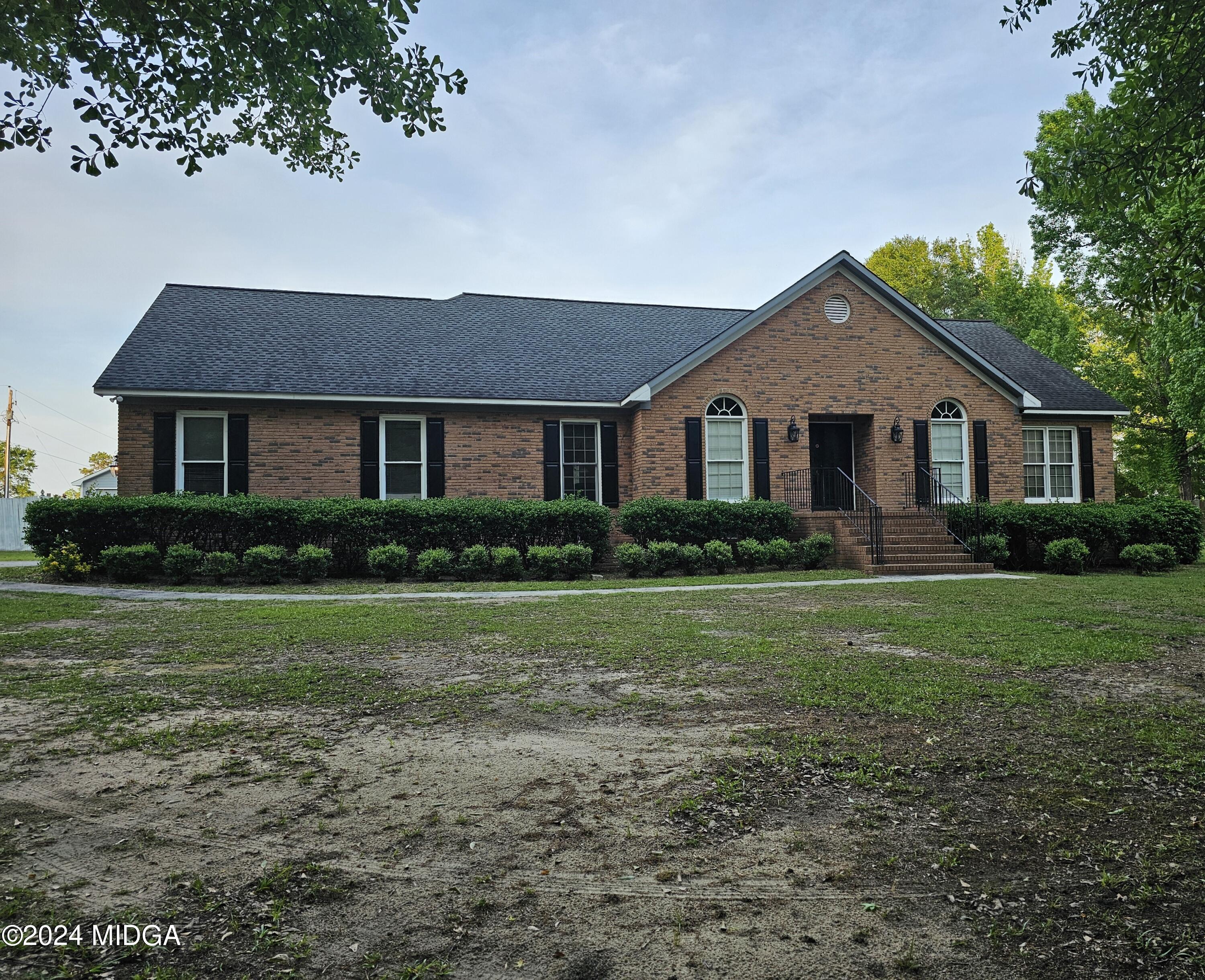 Moncrief Rd, Lizella, GA 31052