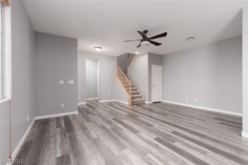 7945 Crimson Point St, Las Vegas, NV, 89149-3756 | Card Image