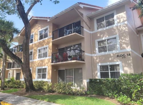 305-8741 Wiles Rd, Coral Springs, FL, 33067-1860 | Card Image