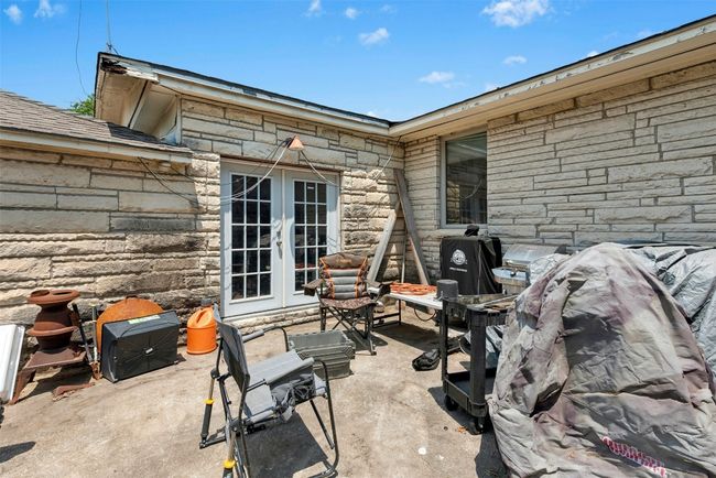 4308 Red River St, House other with 2 bedrooms, 2 bathrooms and 2 parking in Austin TX | Image 24