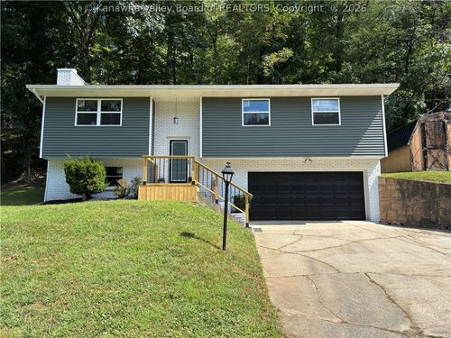 137 Springlea Dr, Winfield, WV, 25213-9724 | Card Image