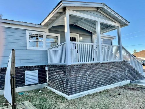 115 Rembrandt Cir, Defuniak Springs, FL, 32433-7819 | Card Image
