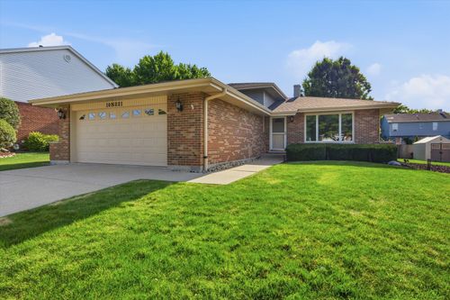 10S221 Suffield Dr, Downers Grove, IL, 60516-5185 | Card Image