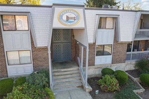 apt-307-125 Van Zandt Ave, Newport, RI, 02840-1674 | Card Image