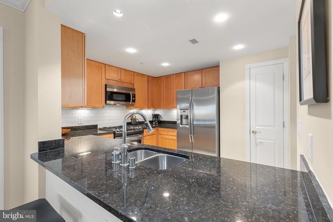UNIT-607 - 5 Park Pl, Condo with 2 bedrooms, 2 bathrooms and null parking in ANNAPOLIS MD | Image 11