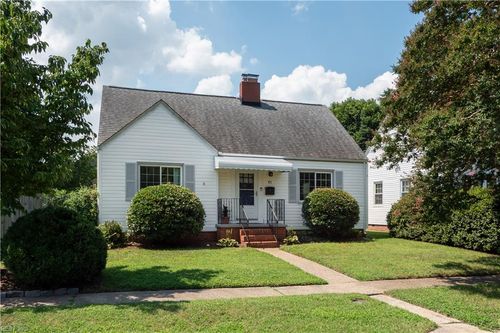 421 E Randall Ave, Norfolk, VA, 23503-3541 | Card Image