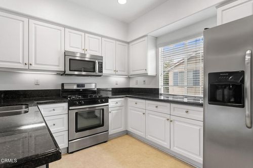 56-15633 Odyssey Dr, Granada Hills, CA, 91344 | Card Image