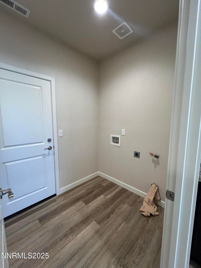 576 Country Hollow Dr, House other with 3 bedrooms, 2 bathrooms and 2 parking in Fernley NV | Image 30