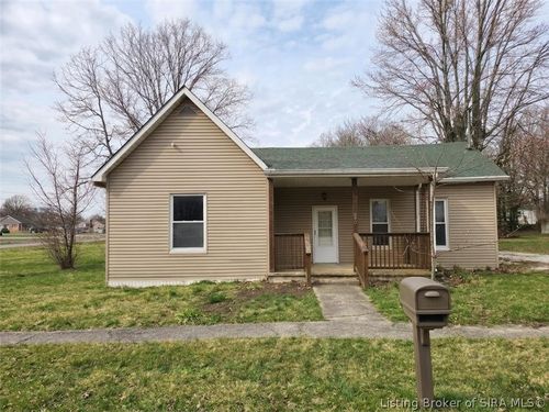 35 N Mckinley St, Campbellsburg, IN, 47108-9138 | Card Image