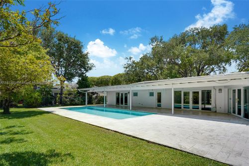 12305 Sw 73rd Ave, Pinecrest, FL, 33156-5304 | Card Image