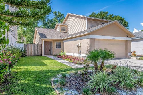 11642 Hidden Hollow Cir, TAMPA, FL, 33635-6217 | Card Image