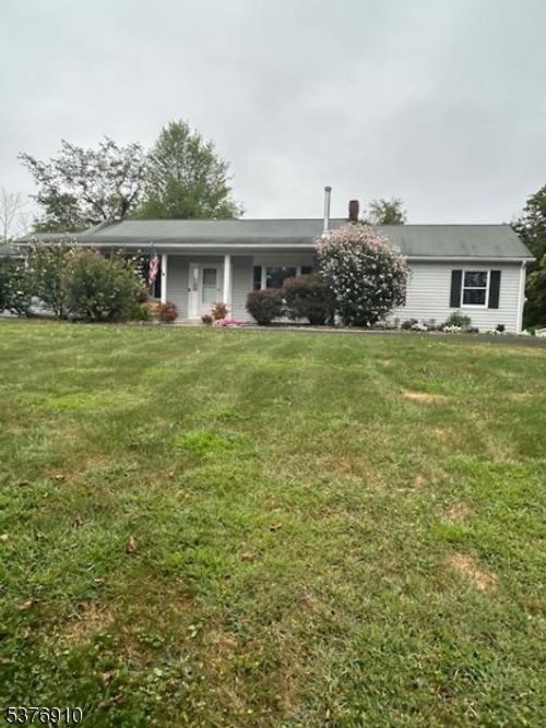 43 Lime Kiln Rd, Columbia, NJ, 07832-2112 | Card Image