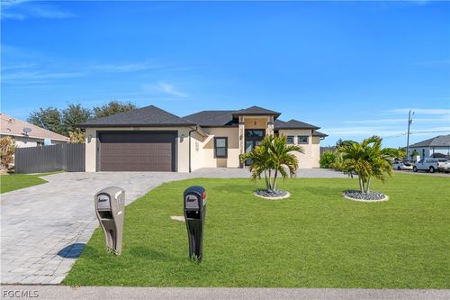 1401 1st St, Cape Coral, FL, 33993-7715 | Card Image