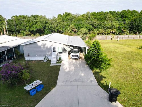 933 Yacht Club Way Nw, MOORE HAVEN, FL, 33471-2824 | Card Image