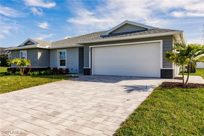 118 Nw 1st Place, House other with 4 bedrooms, 2 bathrooms and null parking in Cape Coral FL | Image 1