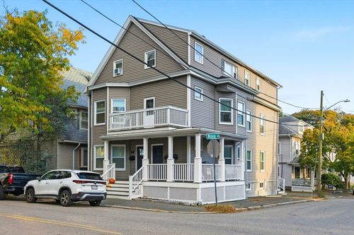 51 Ocean Ave, Salem, MA, 01970-4626 | Card Image