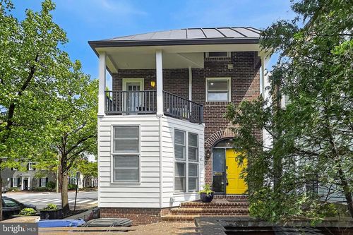 902 Oronoco St, ALEXANDRIA, VA, 22314-2235 | Card Image