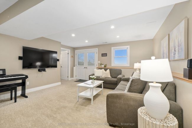 8 Parker Dr, House other with 4 bedrooms, 3 bathrooms and 6 parking in Roseneath ON | Image 28