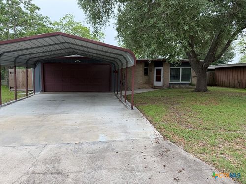 202 Bonham St, Port Lavaca, TX, 77979-2605 | Card Image