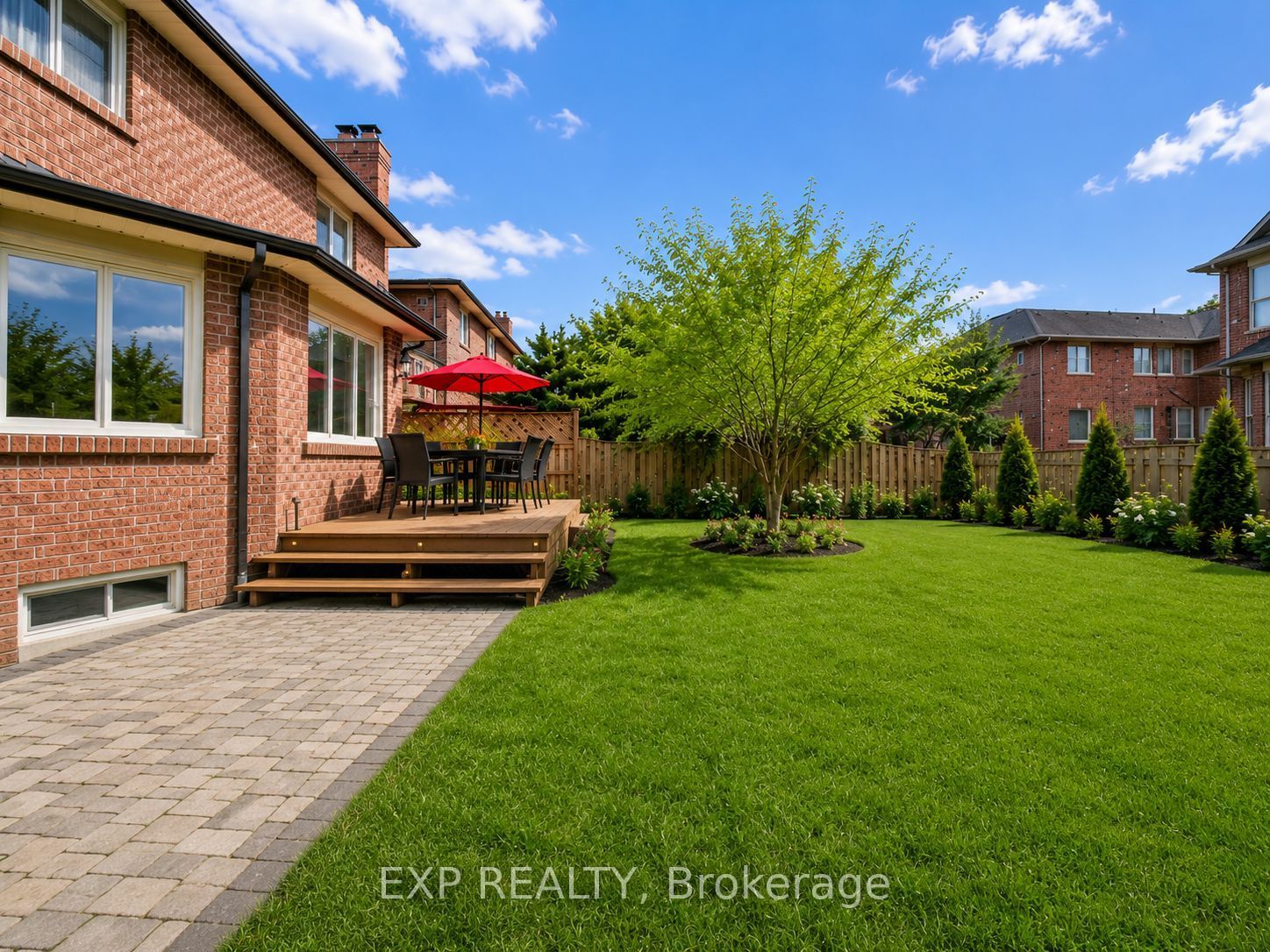 Residential in Richmond Hill 2
