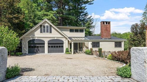196 Elm St, Concord, MA, 01742-2247 | Card Image
