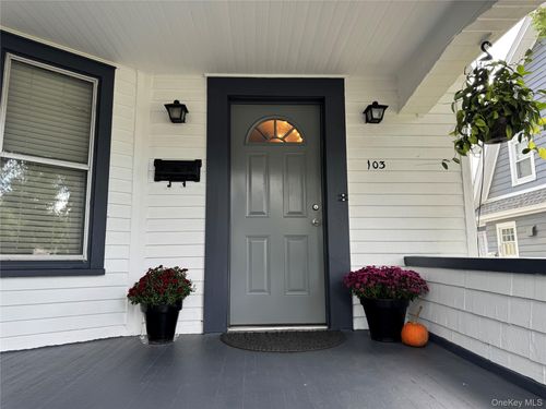 103 Rose St, Freeport, NY, 11520-4339 | Card Image