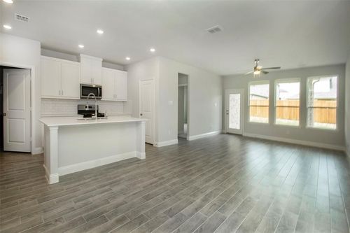 820 Portina Dr, Anna, TX, 75409-5760 | Card Image