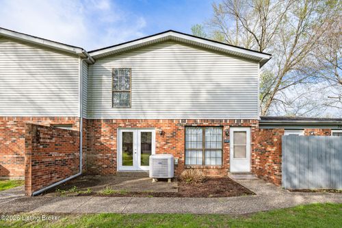 3037 Fordhaven Rd, Louisville, KY, 40214-3905 | Card Image