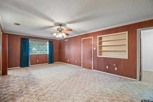 2742 Lisa Ln, House other with 3 bedrooms, 2 bathrooms and null parking in Tyler TX | Image 8