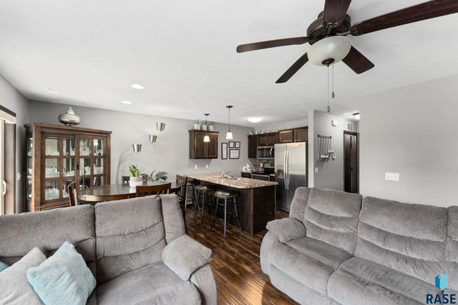 9521 W Gert St, Townhouse with 3 bedrooms, 3 bathrooms and null parking in Sioux Falls SD | Image 7