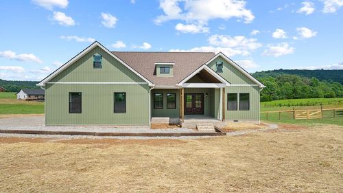 823 Okalona Rd, Rickman, TN, 38580-1946 | Card Image
