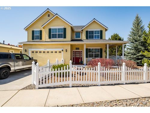 62017 Dantili Rd, Bend, OR, 97701-7931 | Card Image