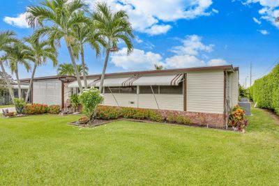 49007 Inauga Bay, House other with 2 bedrooms, 2 bathrooms and null parking in Boynton Beach FL | Image 2